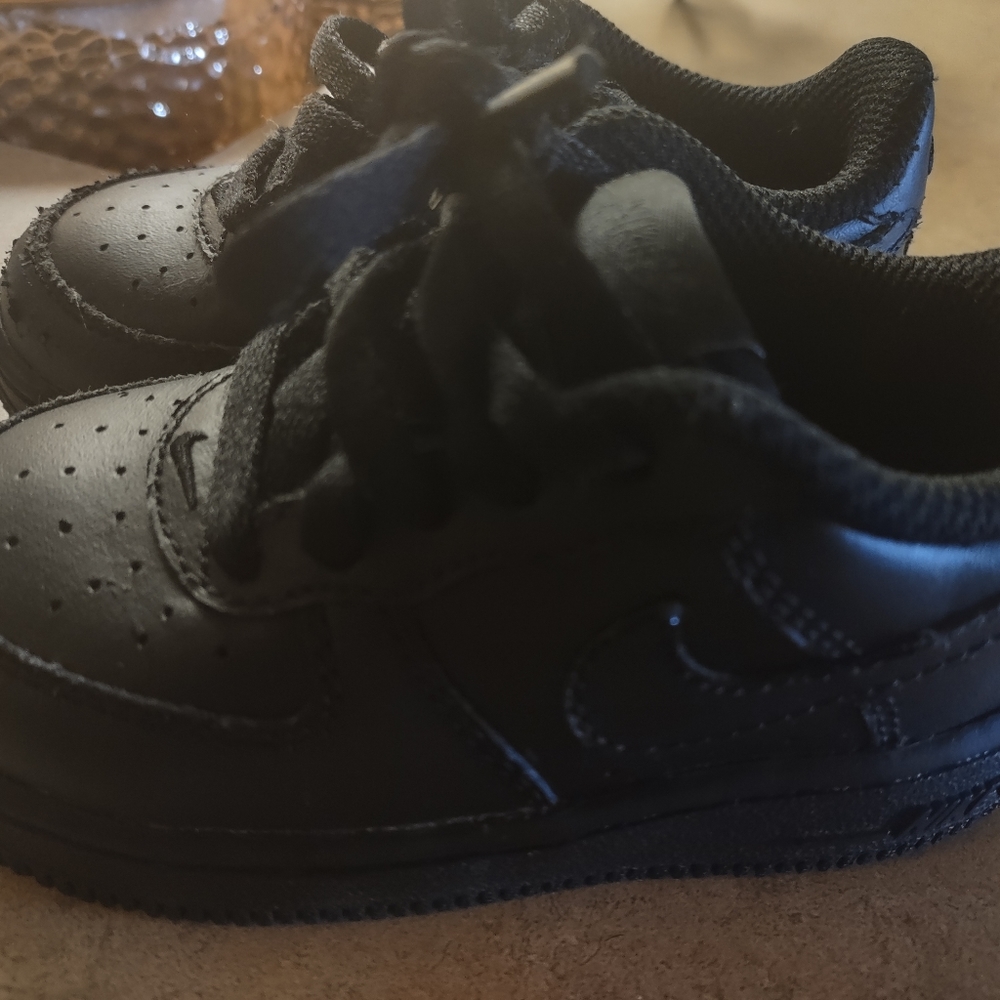 Black Toddler Nike Air Force 1s